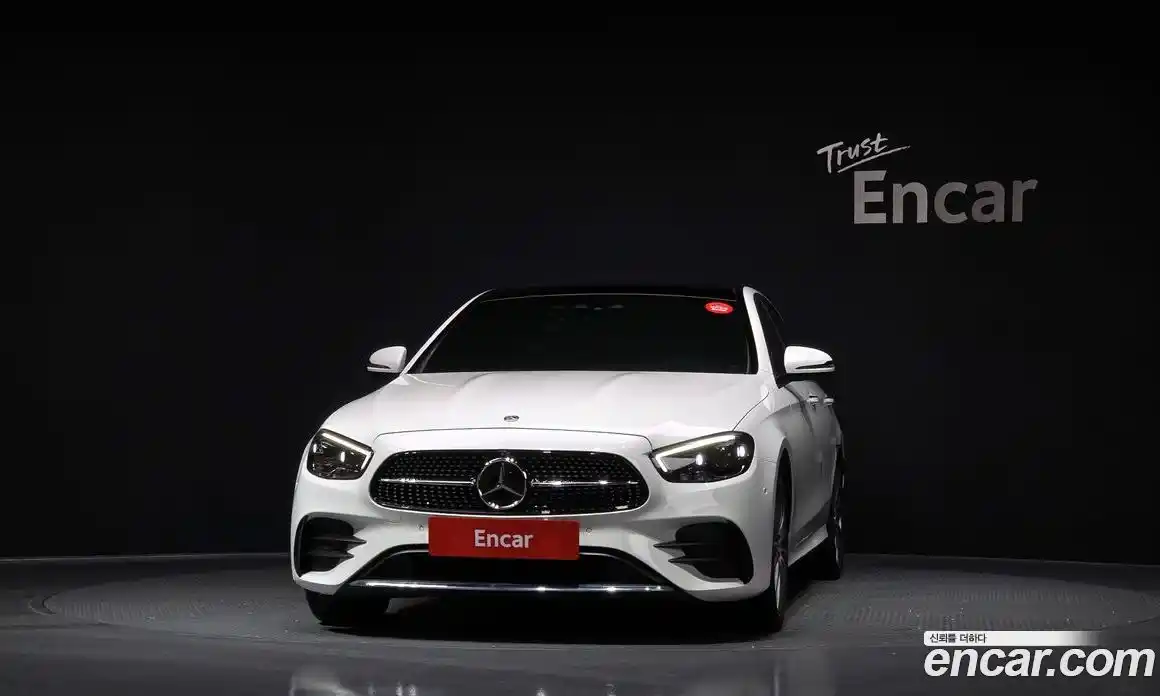 Mercedes-Benz E-Class 2021 2.0 Автомат в Москве № 142416, фото 19