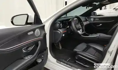 Mercedes-Benz E-Class 2021 2.0 Автомат в Москве № 142416, миниатюра 2