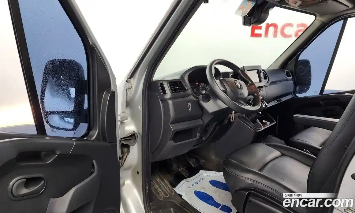 Renault Master 2020 2.3 Механическая в Москве № 148092, фото 9