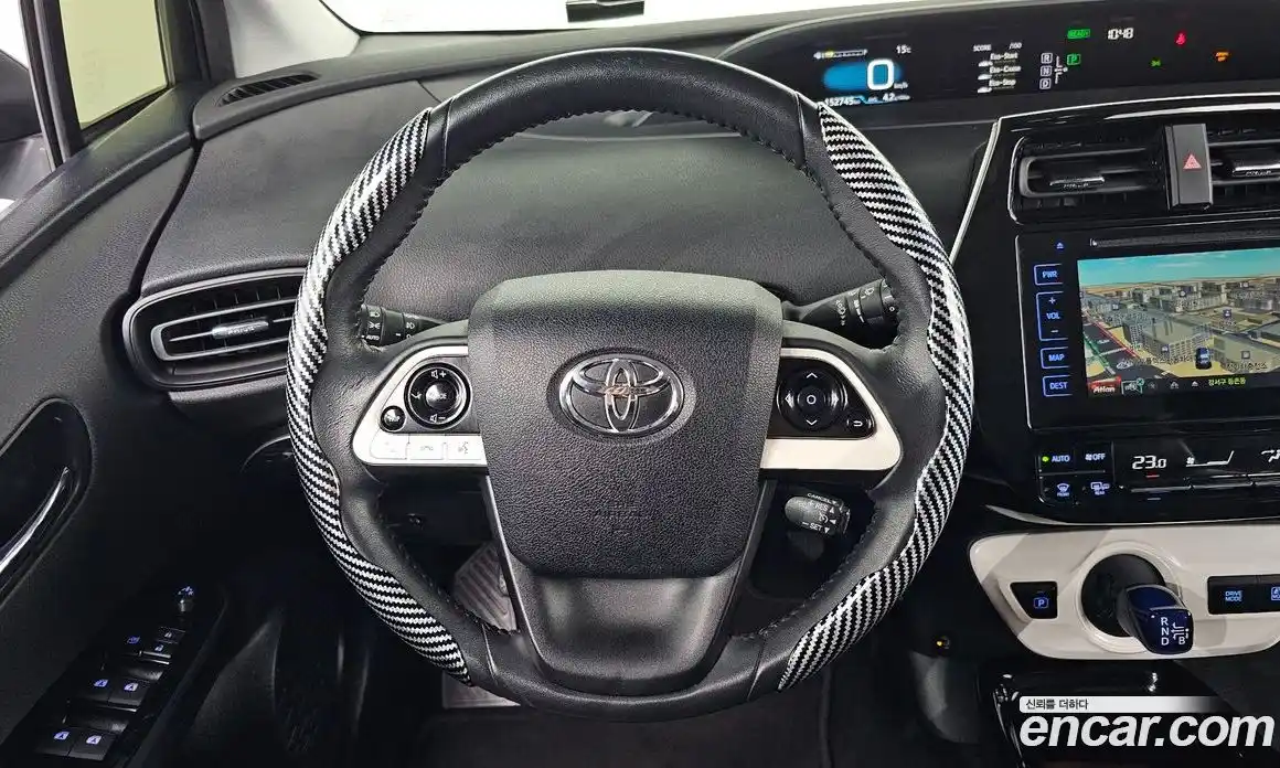 Toyota Prius 2016 1.8 Автомат в Москве № 151229, фото 18