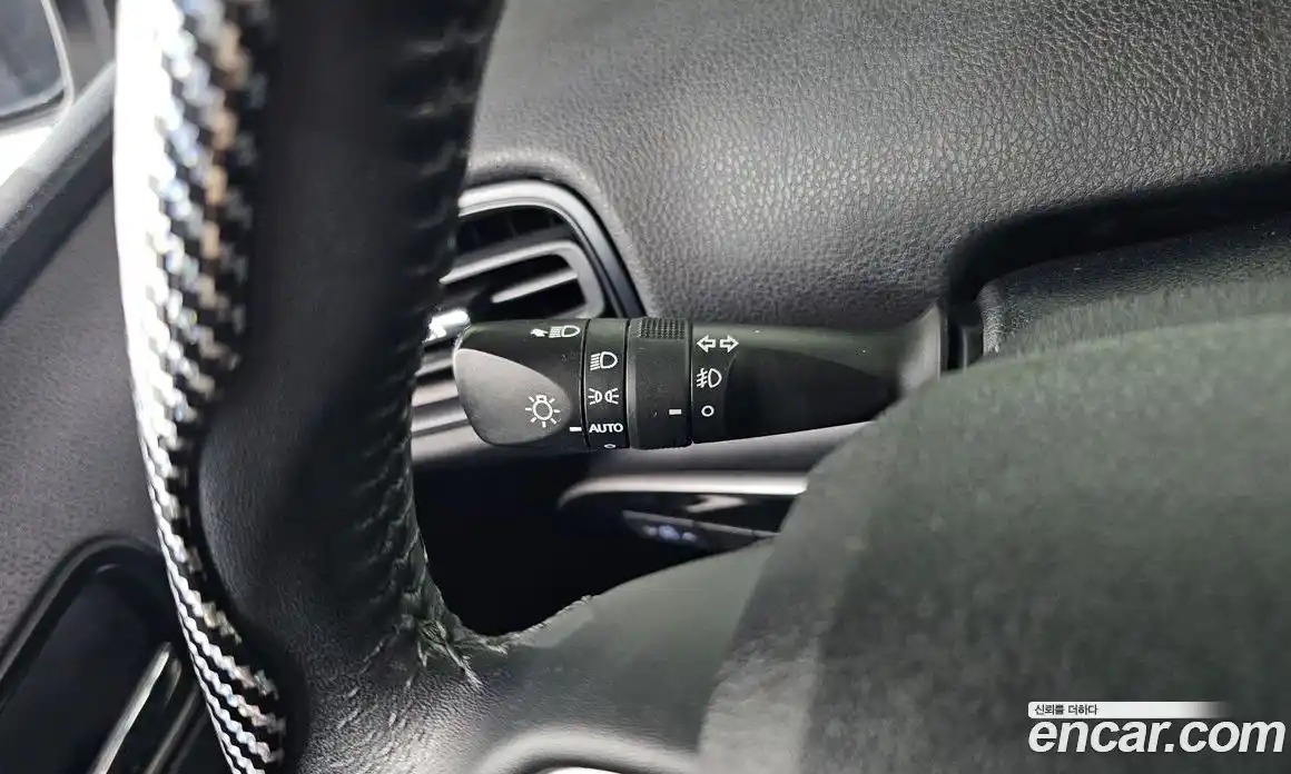 Toyota Prius 2016 1.8 Автомат в Москве № 151229, фото 7