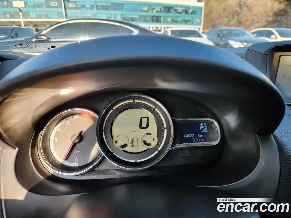 Renault SM3 2016 1.6 Автомат в Москве № 152364, фото 6