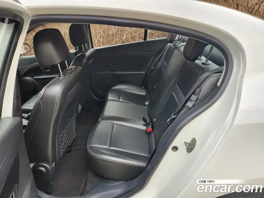 Renault SM3 2016 1.6 Автомат в Москве № 152364, фото 9