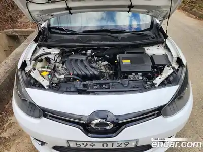 Renault SM3 2016 1.6 Автомат в Москве № 152364, миниатюра 10