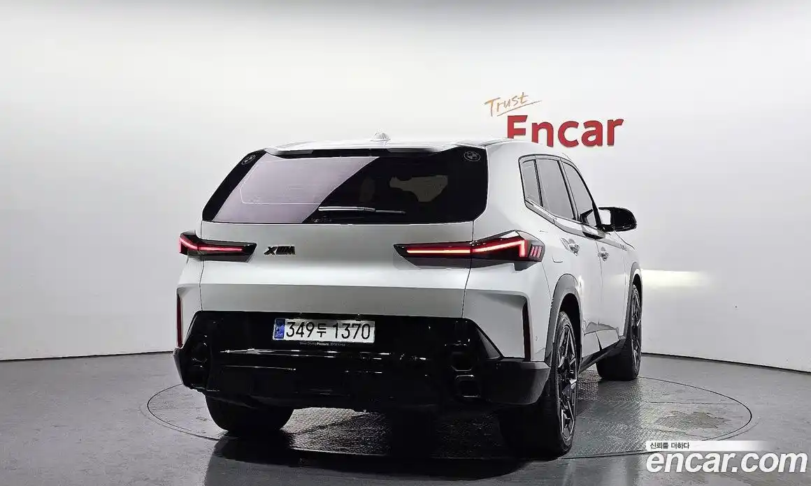 BMW XM 2024 4.4 Автомат в Москве № 154629, фото 11