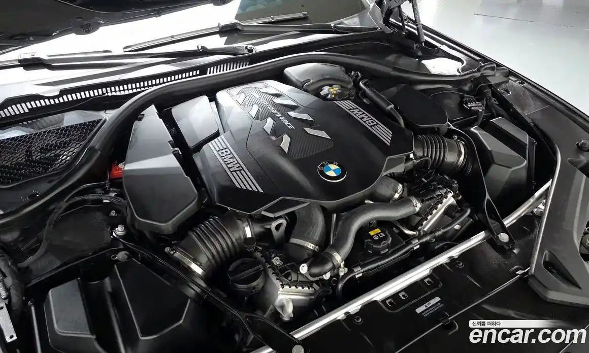 BMW 8-Series 2023 4.4 Автомат в Москве № 154840, фото 14