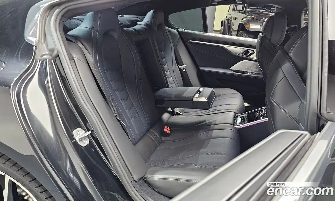 BMW 8-Series 2023 4.4 Автомат в Москве № 154840, фото 15