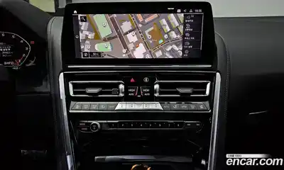 BMW 8-Series 2023 4.4 Автомат в Москве № 154840, миниатюра 6