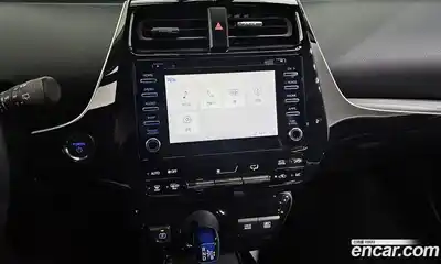 Toyota Prius 2019 1.8 Автомат в Москве № 156234, миниатюра 11