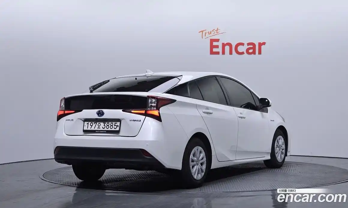 Toyota Prius 2019 1.8 Автомат в Москве № 156234, фото 6