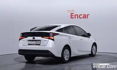 Toyota Prius 2019 1.8 Автомат в Москве № 156234, миниатюра 6