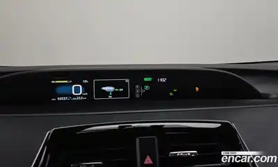 Toyota Prius 2019 1.8 Автомат в Москве № 156234, миниатюра 8