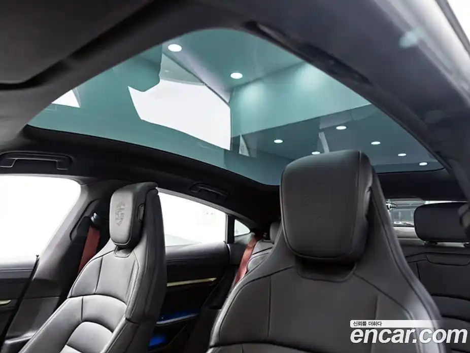 Porsche Taycan 2024 0.1 Автомат в Москве № 156843, фото 13