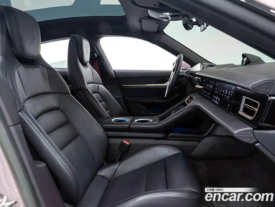 Porsche Taycan 2024 0.1 Автомат в Москве № 156843, фото 15