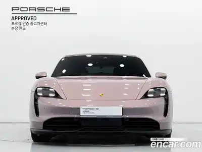 Porsche Taycan 2024 0.1 Автомат в Москве № 156843, миниатюра 3