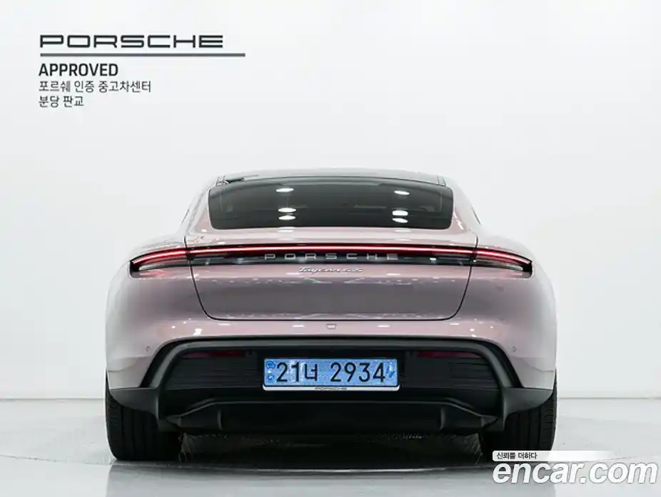 Porsche Taycan 2024 0.1 Автомат в Москве № 156843, фото 4