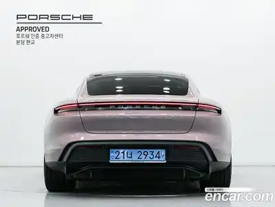 Porsche Taycan 2024 0.1 Автомат в Москве № 156843, миниатюра 4