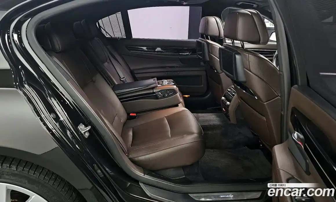 BMW 7-Series 2010 6.0 Автомат в Москве № 158181, фото 17