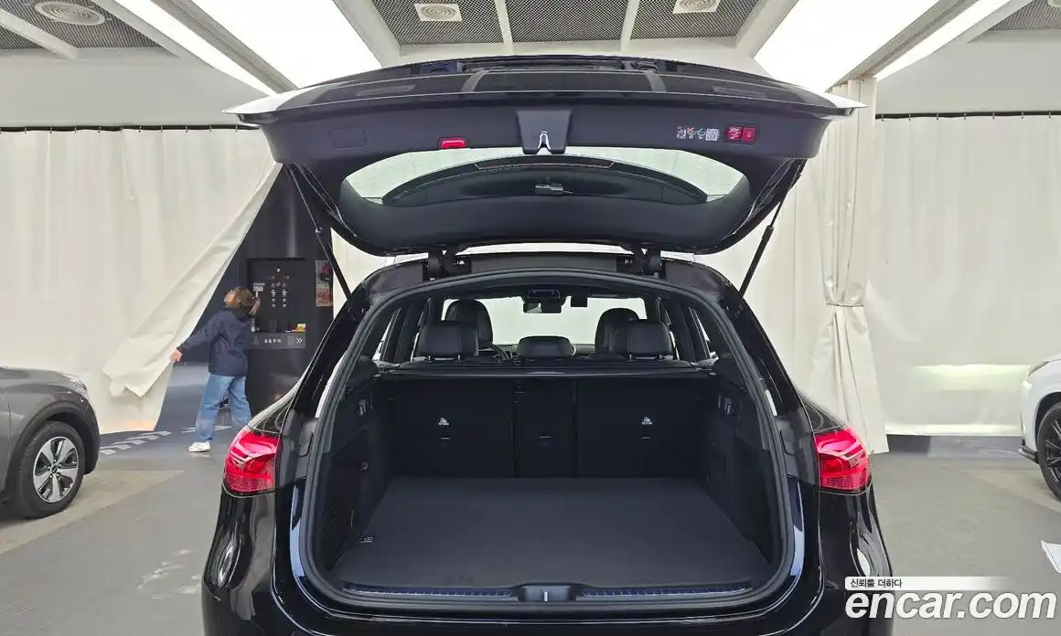 Mercedes-Benz GLC-Class 2025 2.0 Автомат в Москве № 160028, фото 17