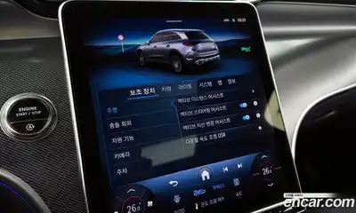 Mercedes-Benz GLC-Class 2025 2.0 Автомат в Москве № 160028, миниатюра 3