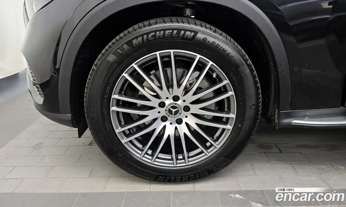 Mercedes-Benz GLC-Class 2025 2.0 Автомат в Москве № 160028, фото 9