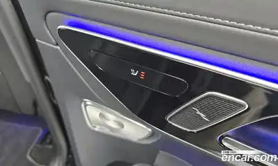 Mercedes-Benz GLC-Class 2025 2.0 Автомат в Москве № 160028, миниатюра 10