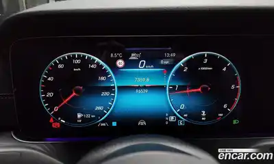 Mercedes-Benz E-Class 2022 1.9 Автомат в Москве № 160793, миниатюра 3