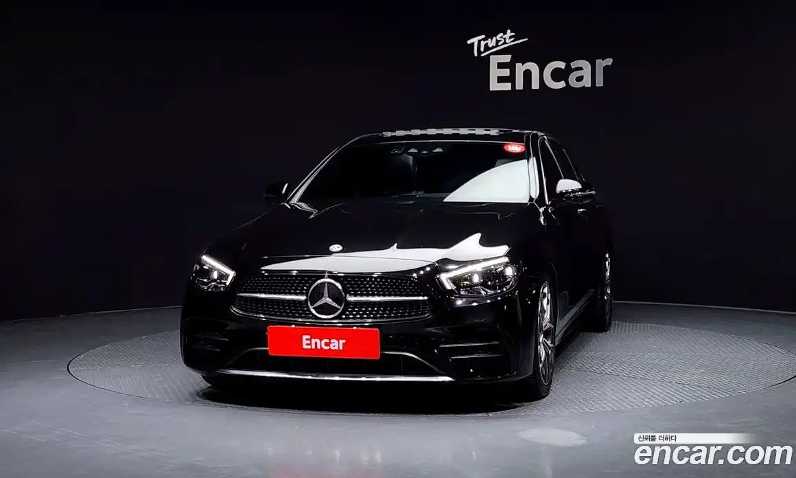 Mercedes-Benz E-Class 2022 1.9 Автомат в Москве № 160793, фото 10