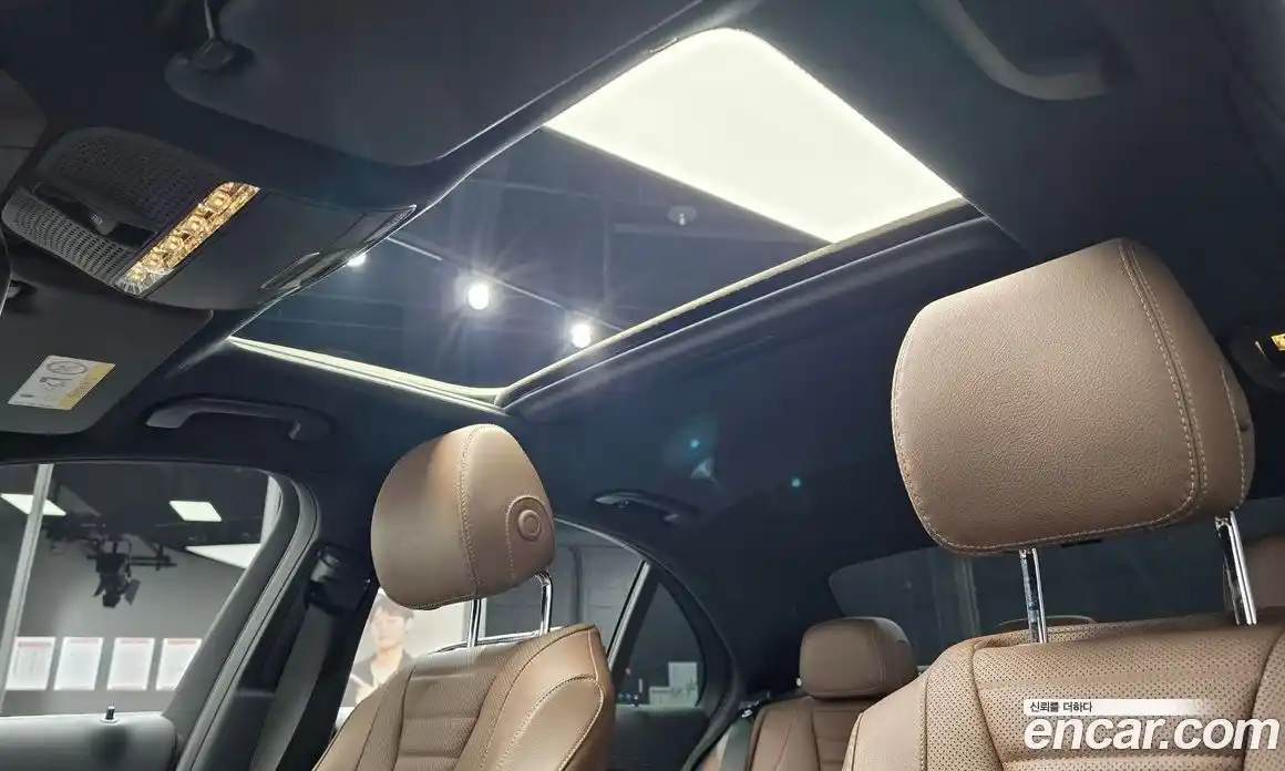 Mercedes-Benz E-Class 2022 2.0 Автомат в Москве № 161027, фото 16