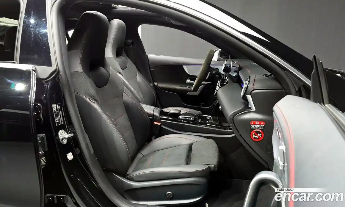 Mercedes-Benz CLA-Class 2021 2.0 Автомат в Москве № 161155, фото 19