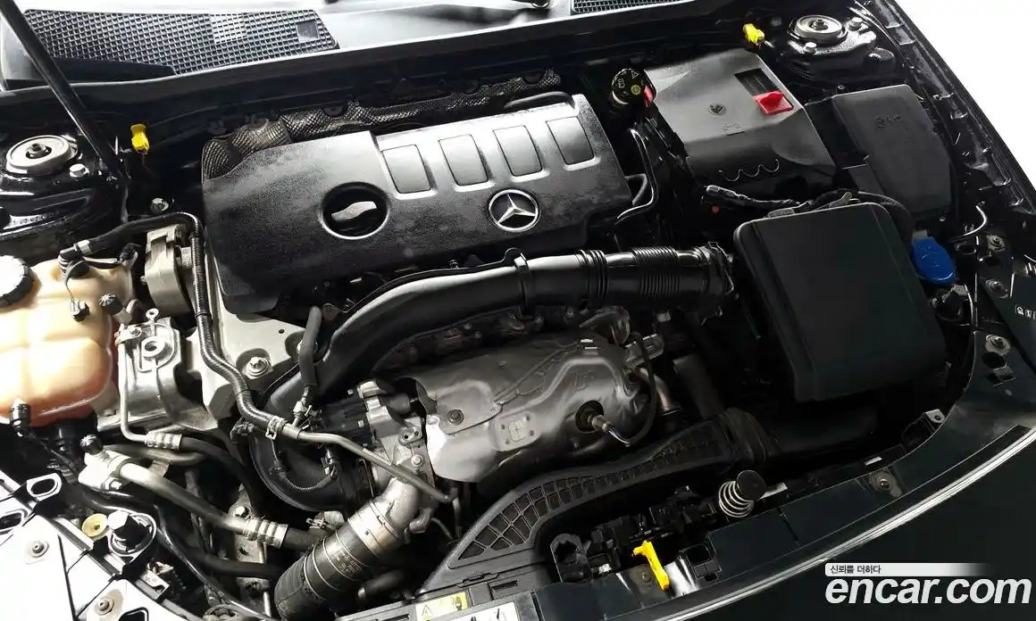 Mercedes-Benz CLA-Class 2021 2.0 Автомат в Москве № 161155, фото 8