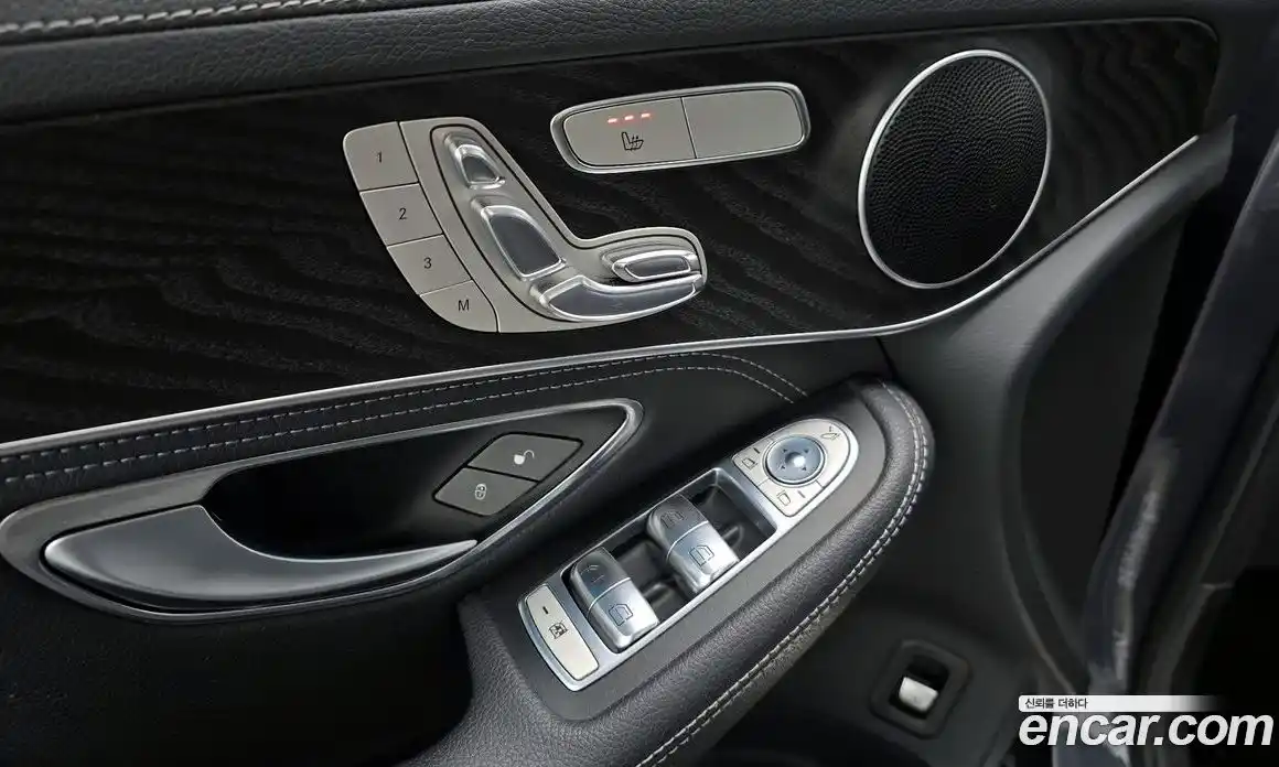 Mercedes-Benz GLC-Class 2016 2.1 Автомат в Москве № 161299, фото 17