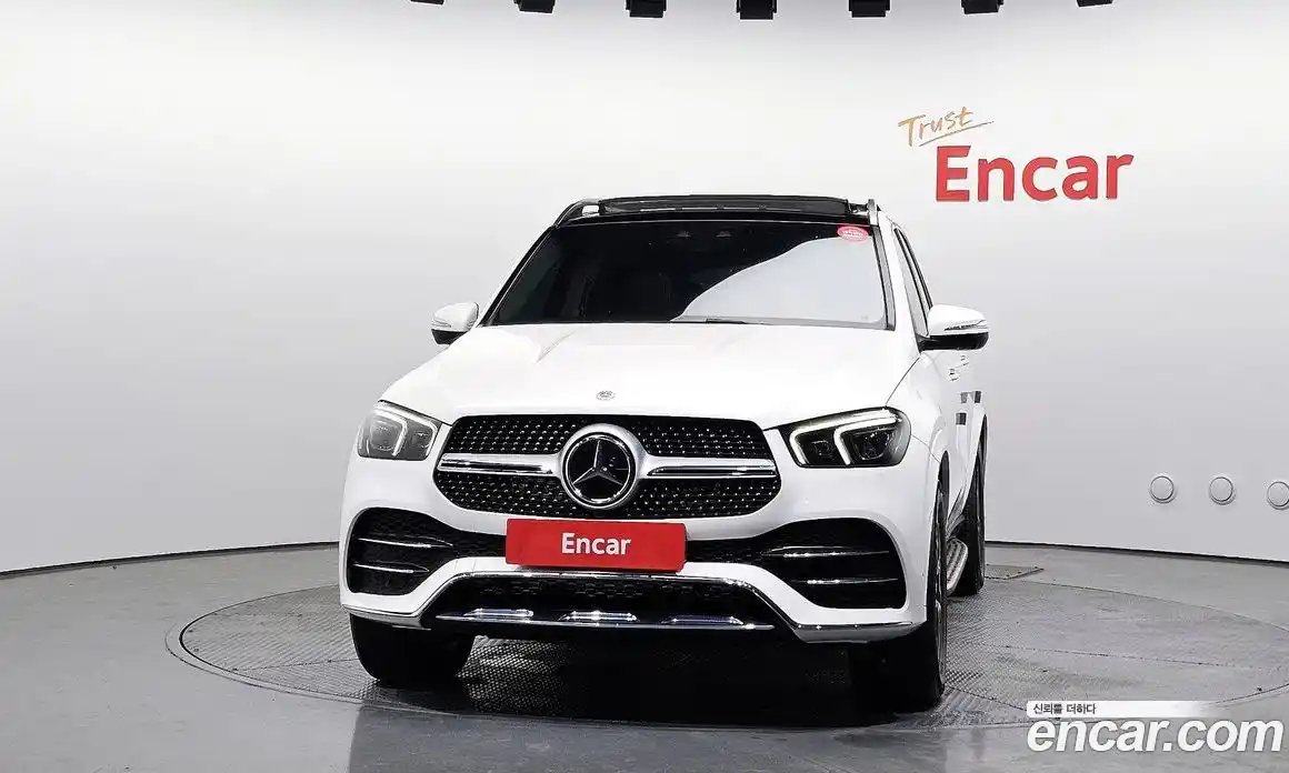 Mercedes-Benz GLE-Class 2021 3.0 Автомат в Москве № 161342, фото 3