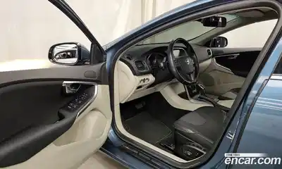 Volvo V40 2014 1.6 Автомат в Москве № 161919, миниатюра 8