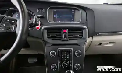 Volvo V40 2014 1.6 Автомат в Москве № 161919, миниатюра 10