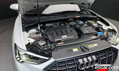 Audi Q3 2023 2.0 Автомат в Москве № 162418, миниатюра 6