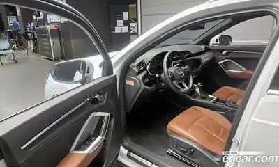 Audi Q3 2023 2.0 Автомат в Москве № 162418, миниатюра 10