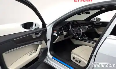 Audi A6 2023 2.0 Автомат в Москве № 162518, миниатюра 10