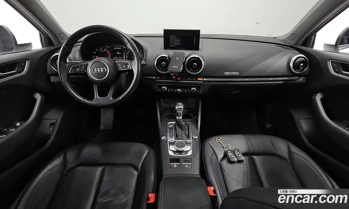 Audi A3 2018 2.0 Автомат в Москве № 163492, фото 17