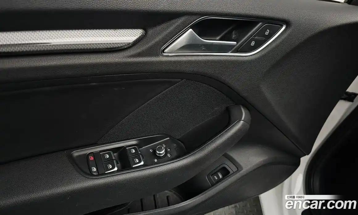 Audi A3 2018 2.0 Автомат в Москве № 163492, фото 20