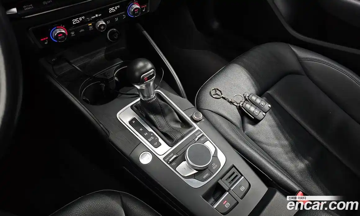 Audi A3 2018 2.0 Автомат в Москве № 163492, фото 8