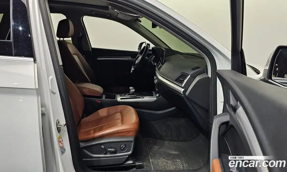 Audi Q5 2022 2.0 Автомат в Москве № 163549, фото 11