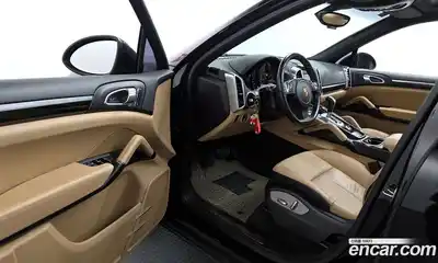 Porsche Cayenne 2014 3.0 Автомат в Москве № 165556, миниатюра 10
