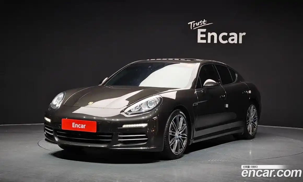 Porsche Panamera 2015 3.6 Автомат в Москве № 165582, фото 13