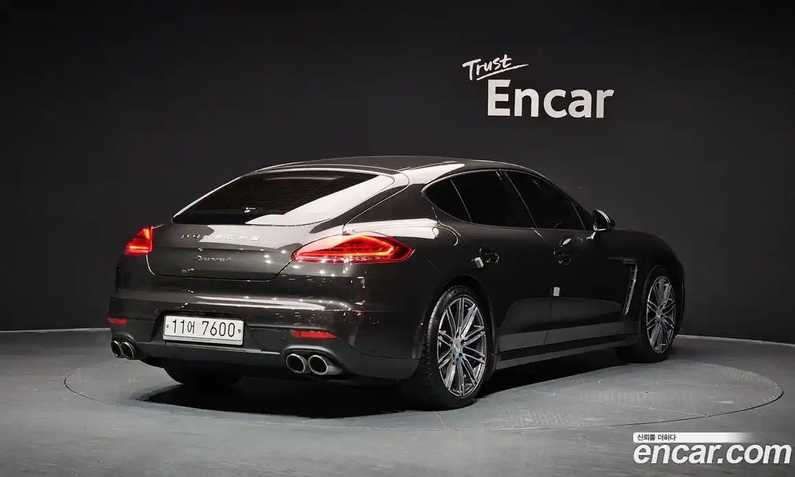 Porsche Panamera 2015 3.6 Автомат в Москве № 165582, фото 6