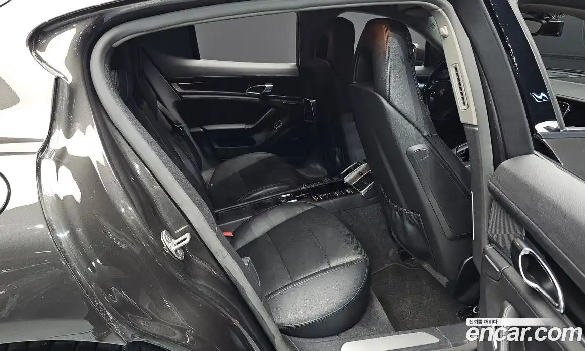 Porsche Panamera 2015 3.6 Автомат в Москве № 165582, фото 9