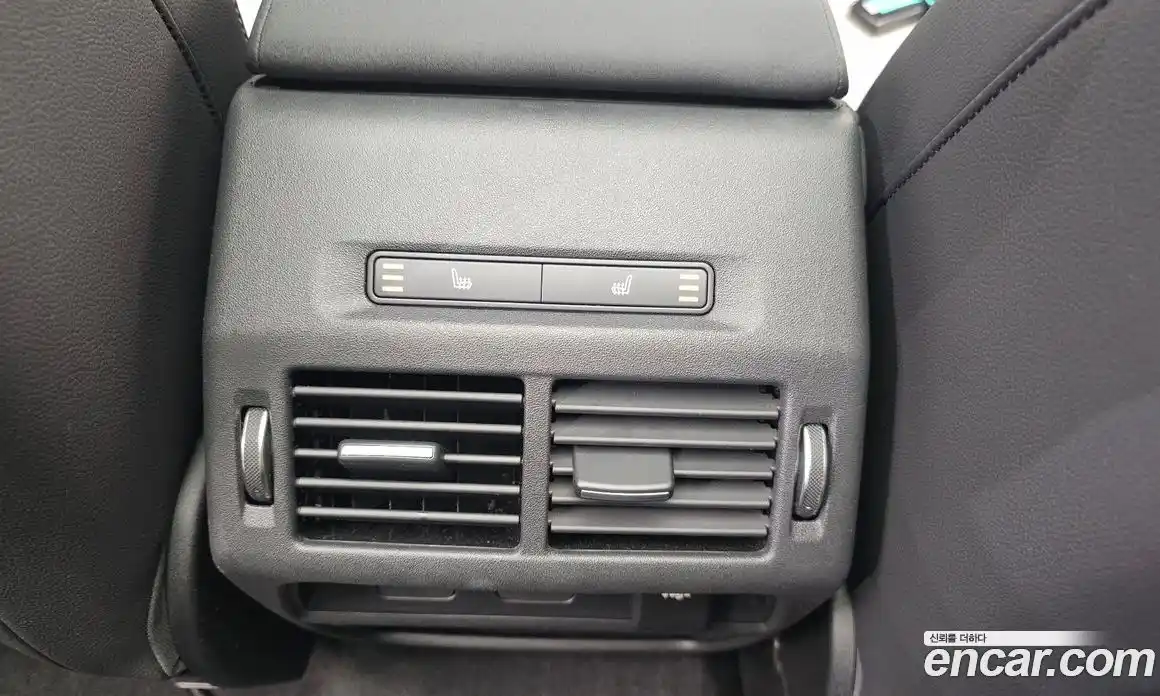 Land Rover Discovery Sport 2024 2.0 Автомат в Москве № 166001, фото 17