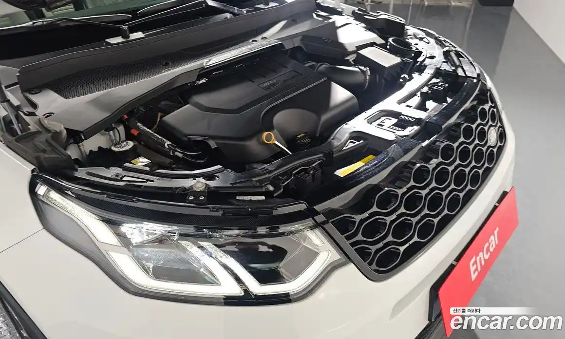 Land Rover Discovery Sport 2024 2.0 Автомат в Москве № 166001, фото 5