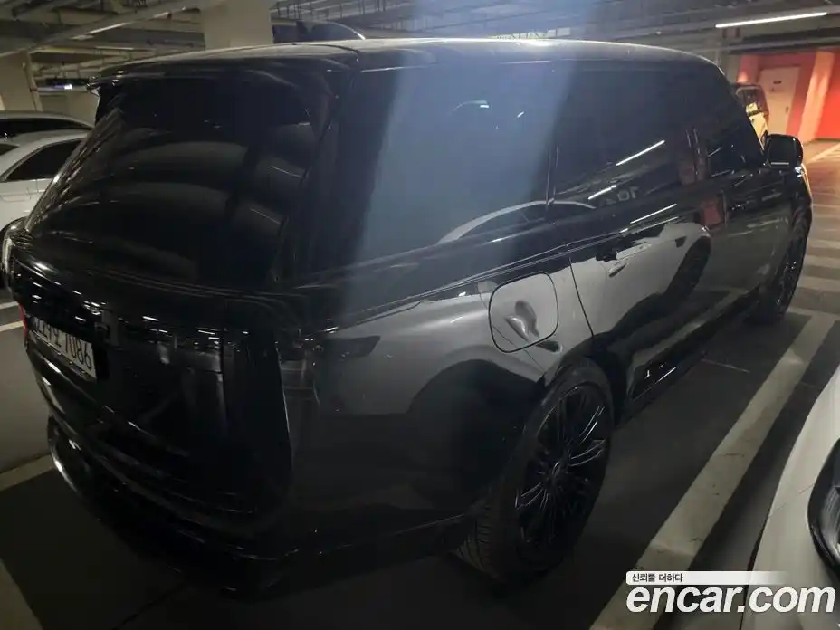 Land Rover Range-Rover 2024 4.4 Автомат в Москве № 166025, фото 6