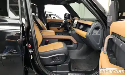 Land Rover Defender 2024 3.0 Автомат в Москве № 166058, миниатюра 11